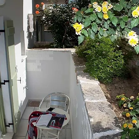 Camara 2* Agios Prokopios (Naxos)